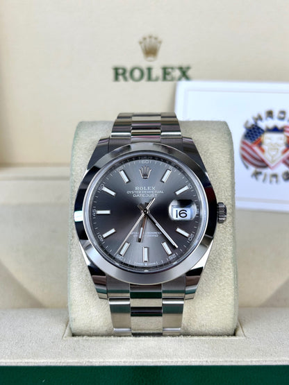 Rolex Datejust 41 - 126300 Rhodium Smooth Oyster - 2021