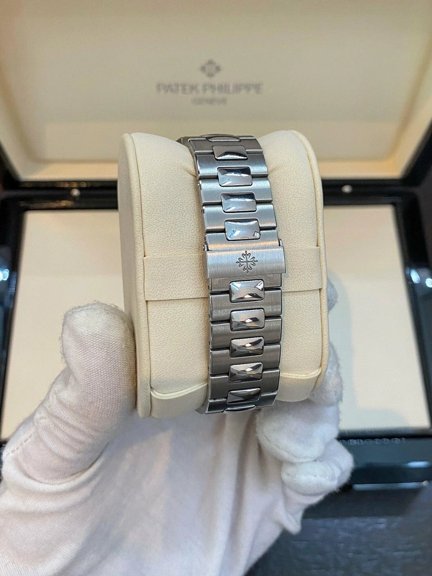 Patek Phillipe Nautilus 5712/1A Blue Dial - 2021